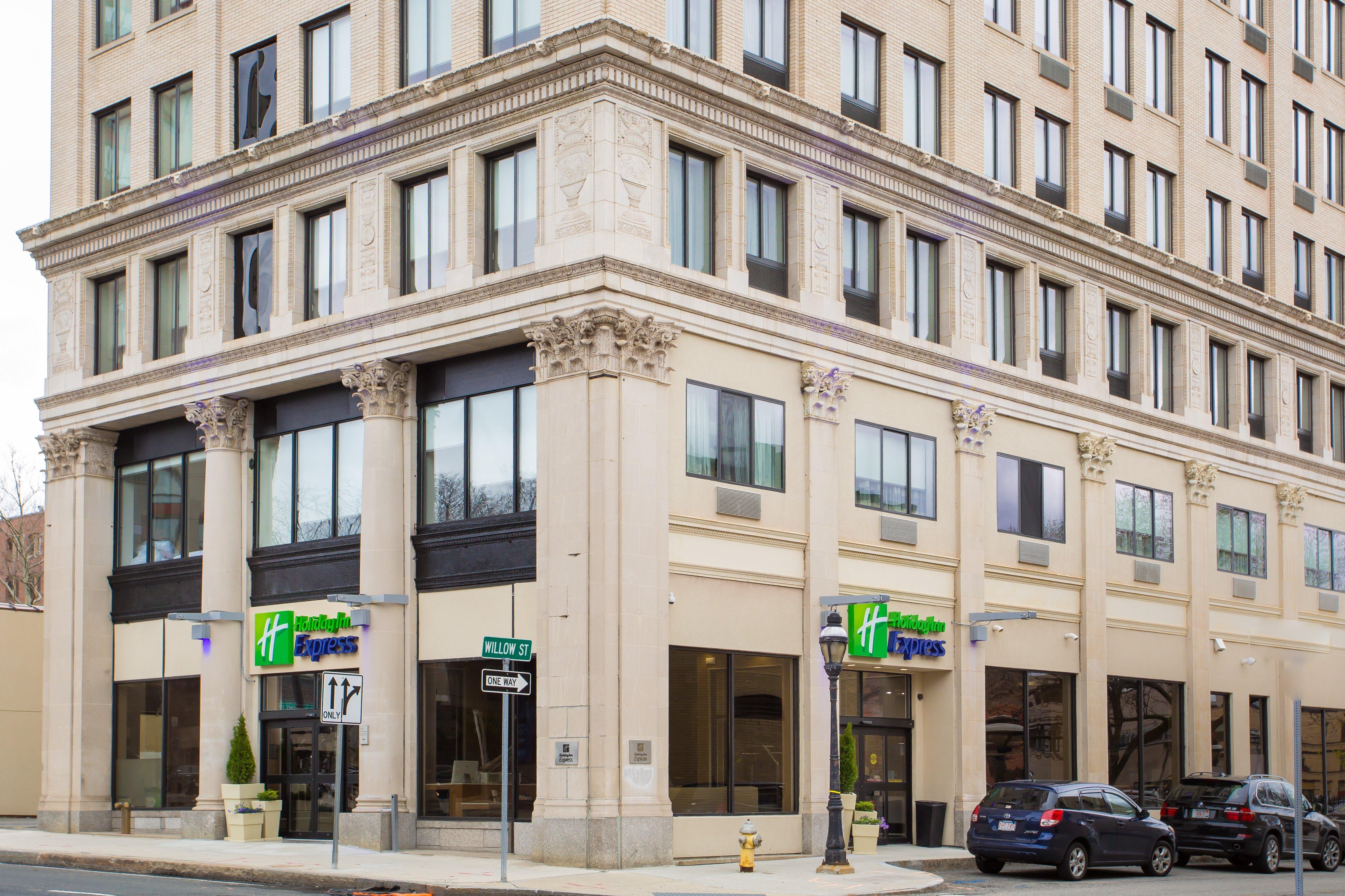 Holiday Inn Express - Springfield Downtown By Ihg Exterior foto